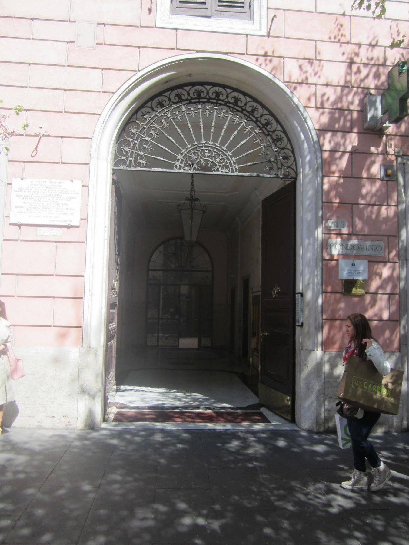 Romerooms Cola Di Rienzo Exterior foto